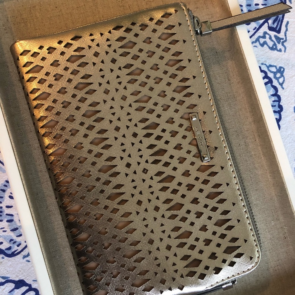 Stella & Dot gold metallic clutch